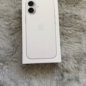 Apple White Electronics Box